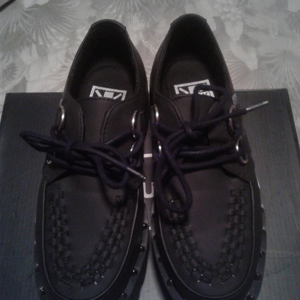 T.U.K. Dino Lug Creepers w/Spike Accent